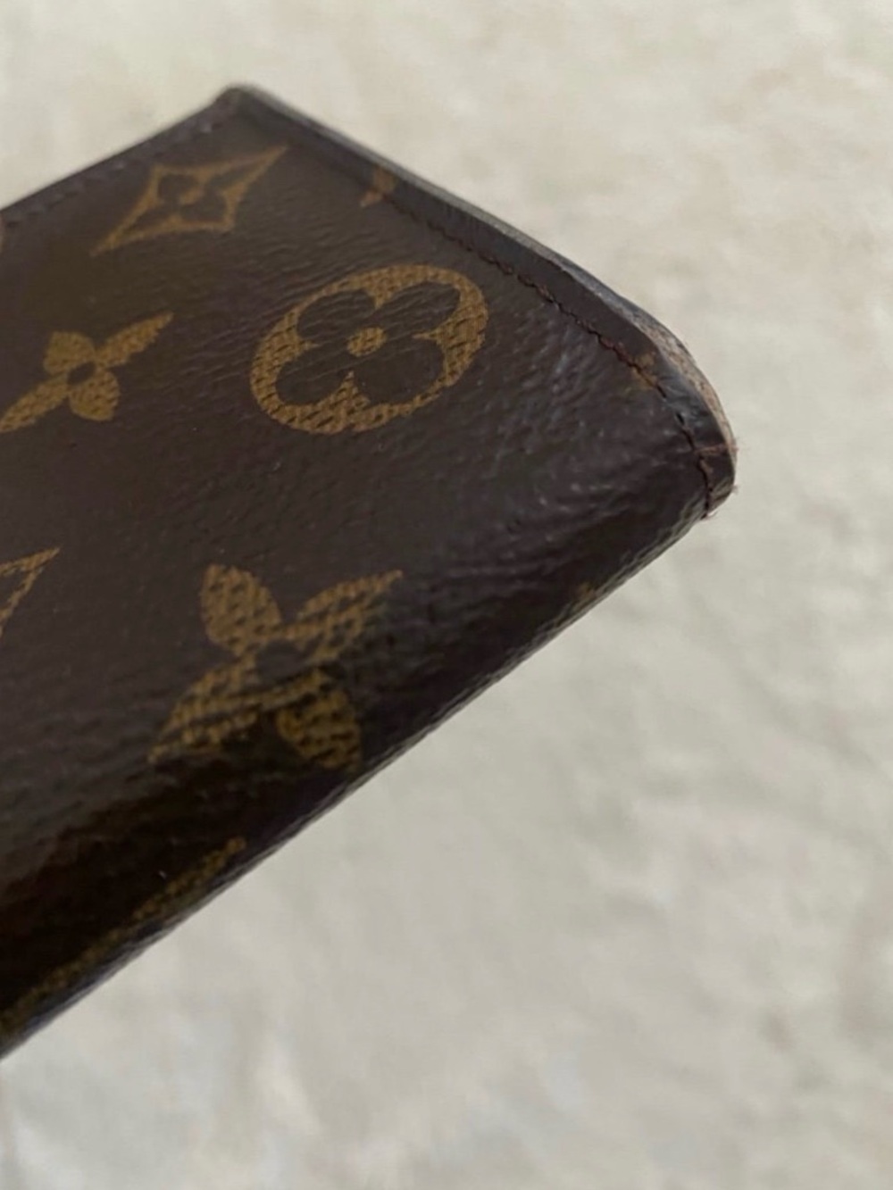 Vintage Louis Vuitton Wallet - Picture 11 of 12